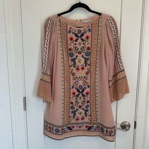 Alice + Olivia Gabriel Embroidered Tunic Dress